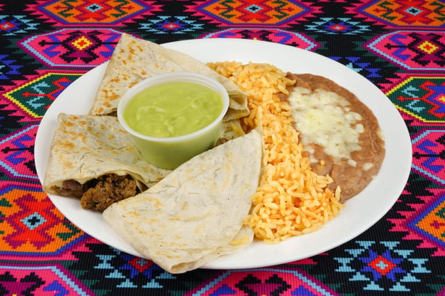 Quesadilla Plate (Cheese)